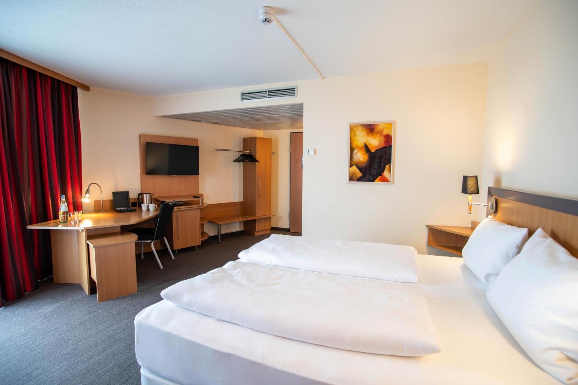 Best Western Conference Airporthotel Frankfurt Moerfelden Esterno foto