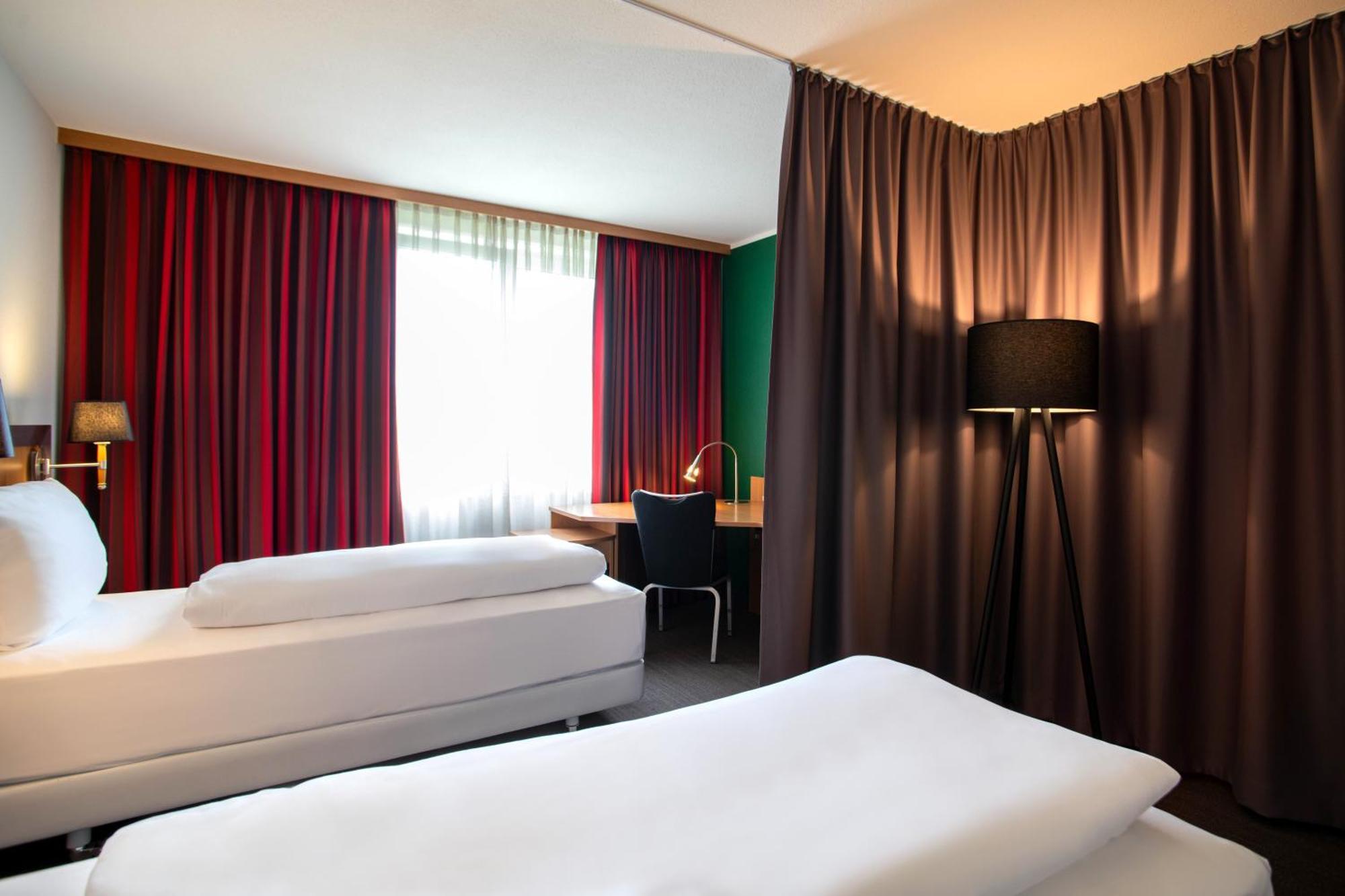 Best Western Conference Airporthotel Frankfurt Moerfelden Esterno foto